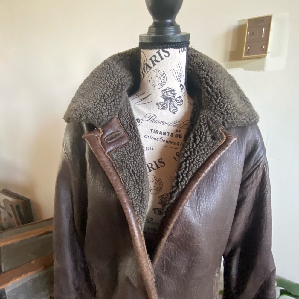 Vintage Leather Woman’s Bomber Jacket Sheepskin